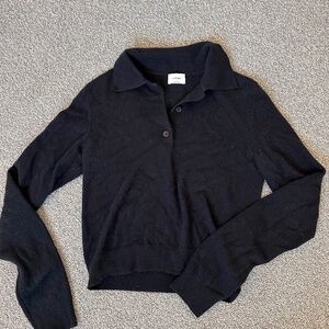 Aritzia Wilfred sweater size small